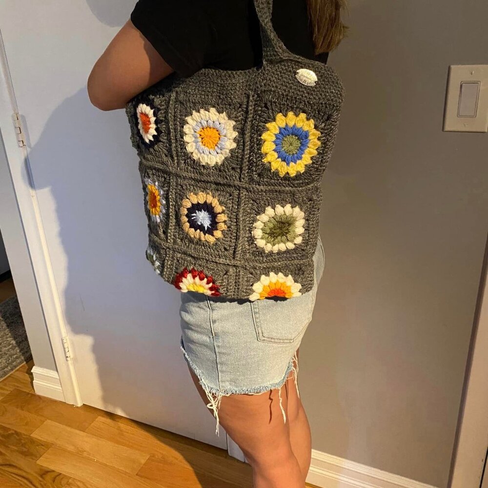 HANDMADE CROCHET BAG NWT !